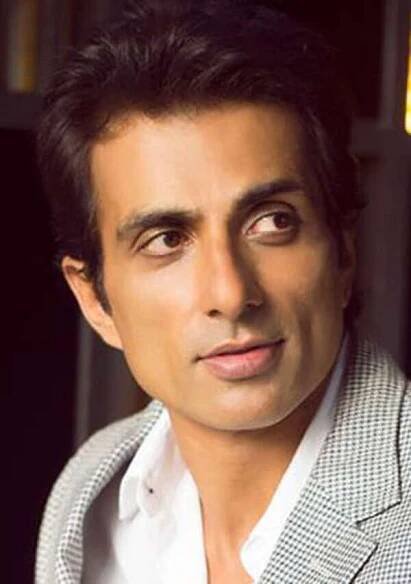 Fateh Movie Review: Sonu Sood strikes hard in a gritty cyber crime actioner