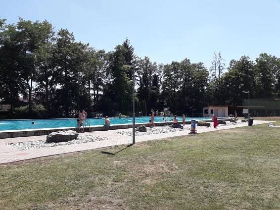 Koupaliště Dolany foto 3