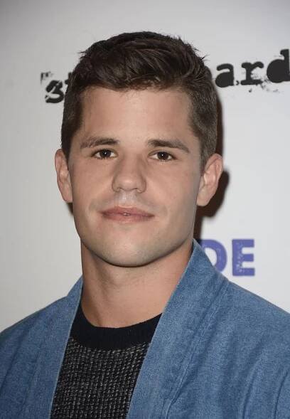 Charlie Carver - Actor