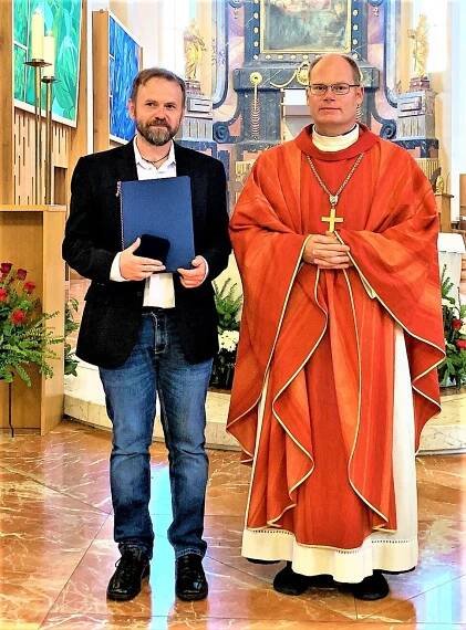 Českobudějovický biskup udělil diecézní ocenění - Církev.cz | Zprávy