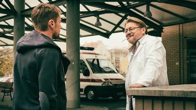 Dénes Száraz, Géza D. Hegedűs - Smyčka - Z filmu
