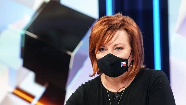 Sledujte Nový den s Alenou Schillerovou: Které spotřební daně se navýší?