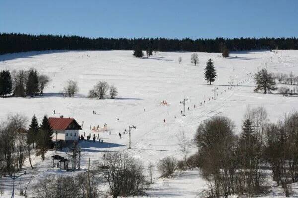 Ski areál Nové Hutě