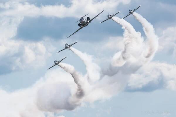 Black Diamond Jet Team