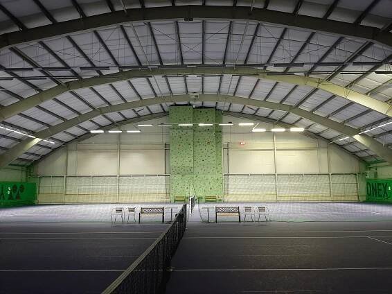 Lezecká stěna – sportovní hala | HK Rožnov pod Radhoštěm