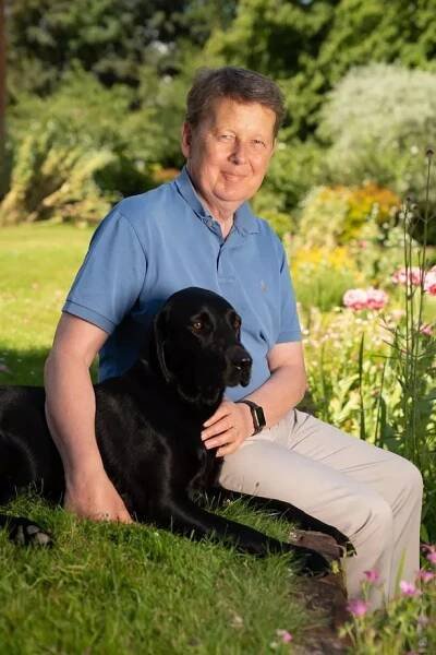 BBC Breakfast host Bill Turnbull dies from prostate cancer age 66 as family pay tribute