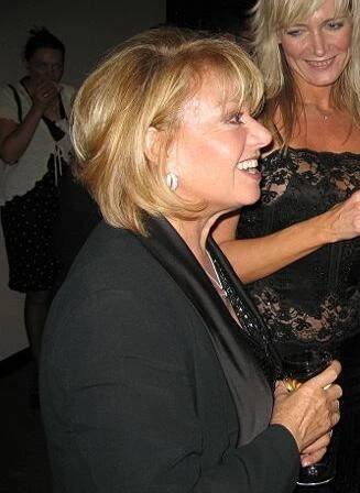 Elaine Paige – Wikipedie