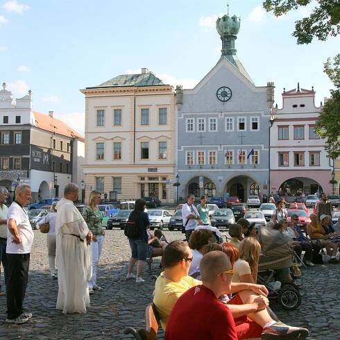 Odpolední divadelní představení „Učiňme člověka“ - Diecéze litoměřická