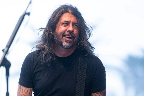 Dave Grohl Covers LCD Soundsystem: Watch