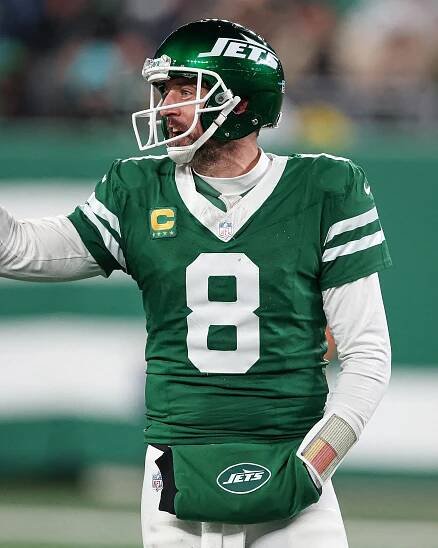 Happy trails: Jets officially release QB Aaron Rodgers