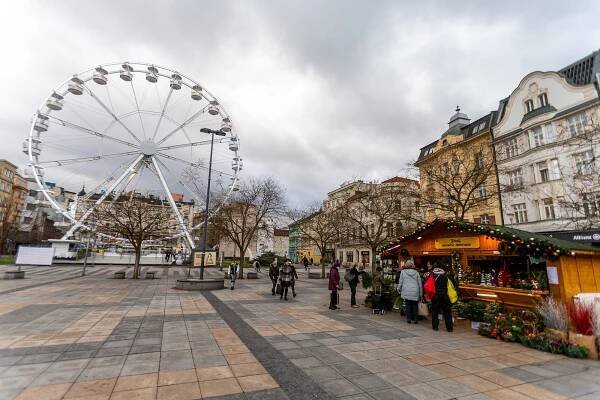 OBRAZEM: Opuštěné centrum Ostravy, na Masarykově náměstí zůstaly jen tři stánky