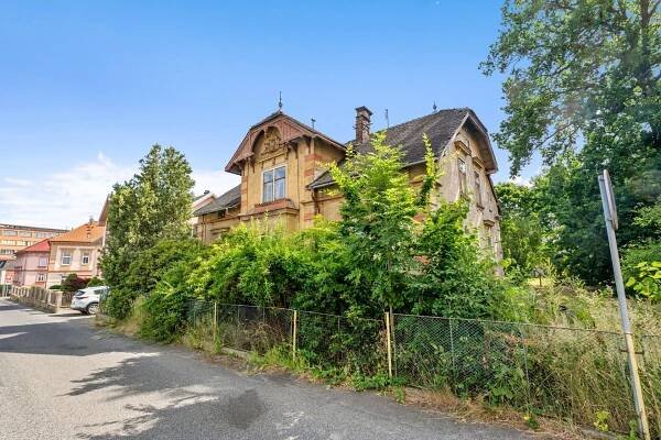 Prodej rodinné domy, 240 m² - Varnsdorf | Reality Zavadil a partneři