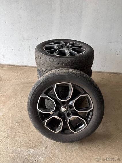 Prodám alu kola Škoda R16 5x112 s pneumatikami 205/55 R16
