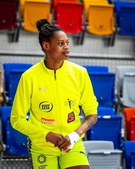Valériane Ayayi | ZVVZ USK Praha