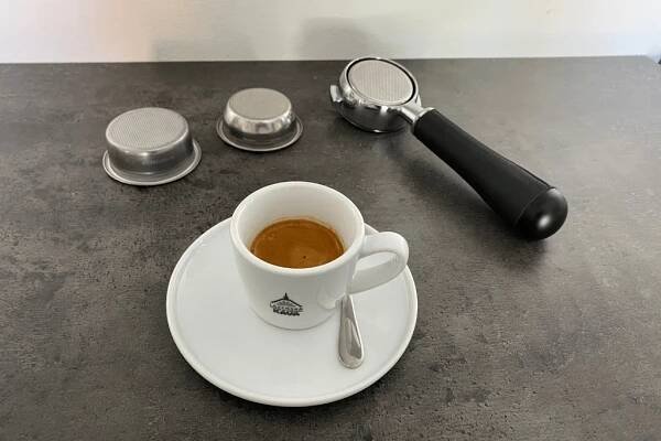 Je doppio to samé jako double espresso?