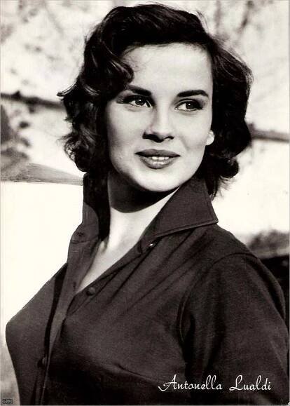 Antonella Lualdi Italian Actress | Best collection vintage photography from the past on Vintagelovelies.com