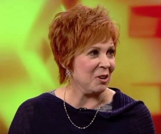Vicki Lawrence Biography - Facts, Childhood, Family Life & Achievements