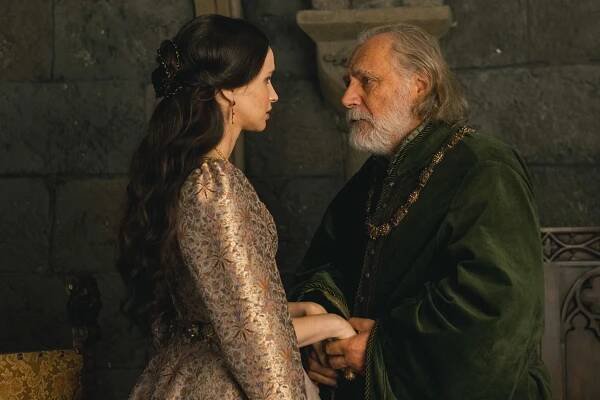 Hunyadi – Vzestup Havrana - Isten árnyéka a Földön - Z filmu - Franciska Törőcsik, Rade Šerbedžija