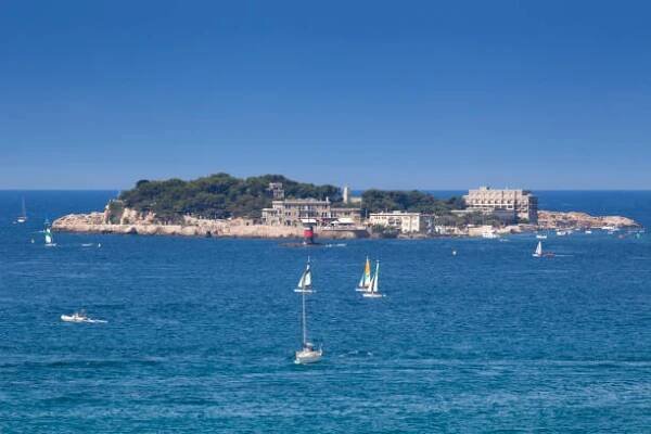 Ile de Bendor, ostrov Bendor, před Bandolem, Alpes-Maritimes, Azurové pobřeží, jižní Francie, Francie, Evropa stock fotka