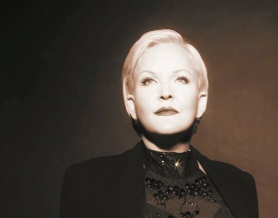 Angelika Milster – Die Diva des Musicals – Die Diva des Musicals Angelika Milster