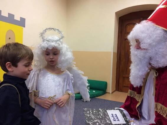 Mikuláš, ztratil plášť - Mateřská škola Dušníky