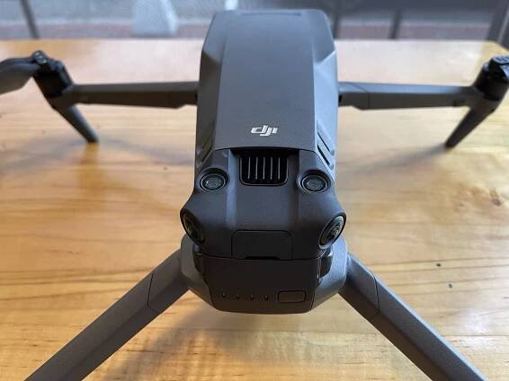 Review: DJI's Mavic 3 and Mavic 3 Cine are pricey prosumer drones that fall slightly short: Digital Photography Review