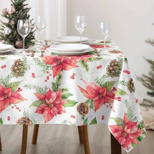 Hranatý ubrus Loneta s motivem vánoční hvězdy, prodává Goldea od 355 Kč (80 × 80 cm)