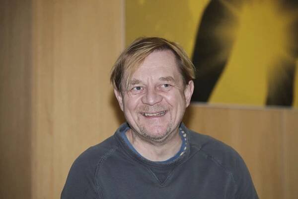 Vtipálek Čtvrtníček řádil v ČT: Do vysílání přišel jako bezdomovec!