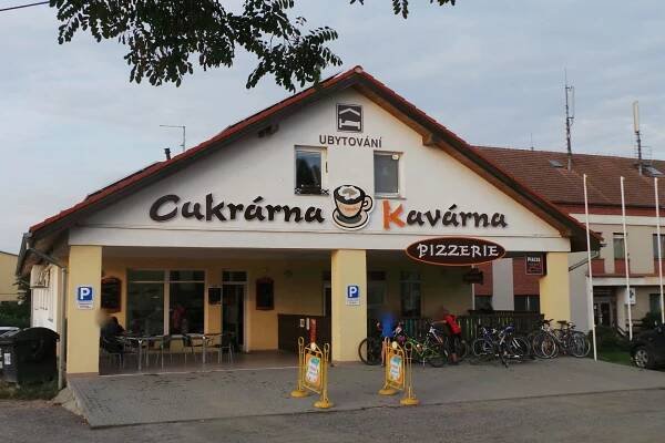 Kavárna cukrárna Chrást foto 1