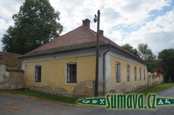 fara Nicov u Plánice