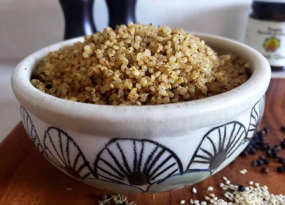 Spicy Sesame Quinoa - Svastha Ayurveda