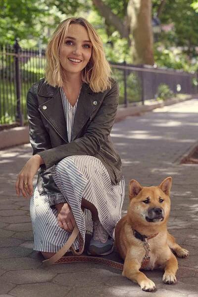 Chloe Fineman for MADEWELL