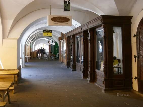 O zřízení nových jarmarečních bud v Hradci Králové počátkem 40. let 19. století