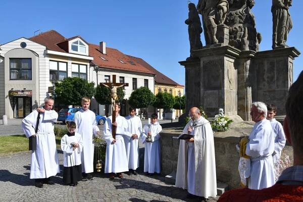 22.6.2025 - Slavnost Těla a Krve Páně - Oficiální stránky Farnosti Skuteč a Předhradí