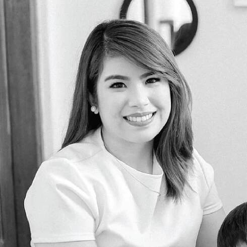 About - Alyssa Saraza Creative |