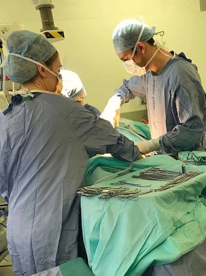 The Surgeon - Gallery - Dr. Markides