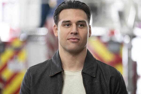 Záchranáři L. A. - Sob Stories - Z filmu - Ryan Guzman