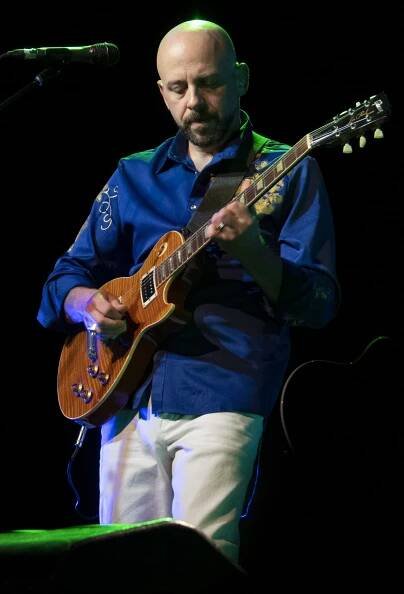Jon Anderson with the Band Geeks – Musicianship As Close to the Classic Yes Lineup as it Could Get – Render Edge Media