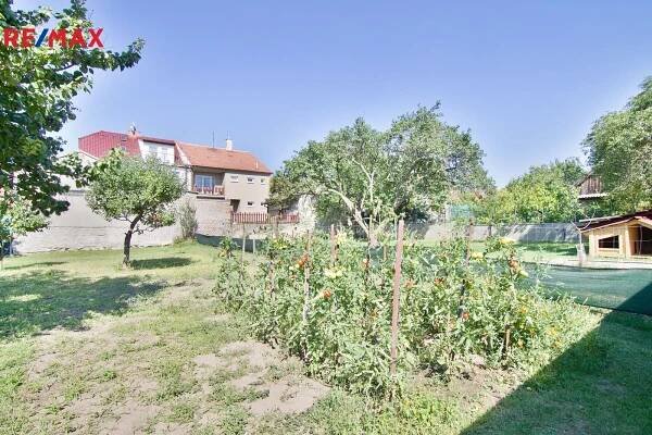 Prodej rodinného domu s dvěma bytovými jednotkami a pozemkem 1488m2 , Újezd u Brna | Realitní kancelář pro Brno a celou