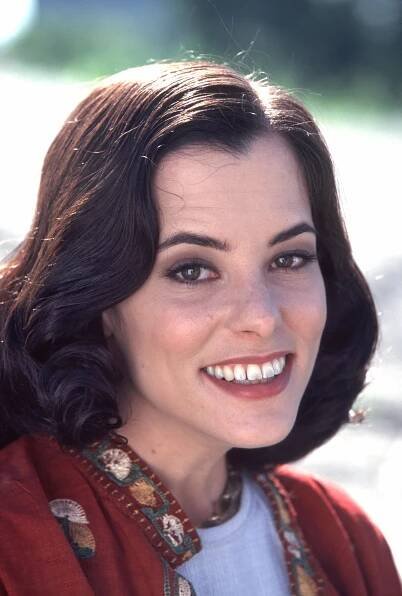 Parker Posey in The Misadventures of Margaret (1998)