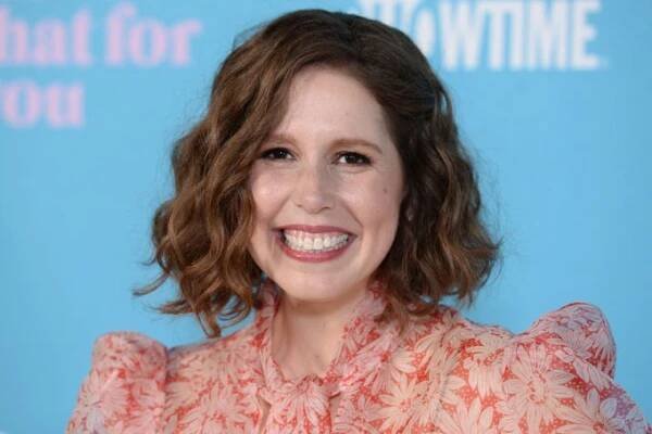 Vanessa Bayer at the premiere of "I Love That For You" held at the Pacific Design Center on April 27th, 2022 in West Hollywood, California.