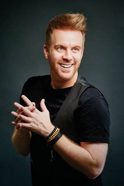 Tim O'Connor (theatre director)