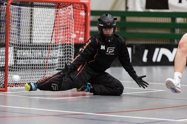 florbal, zapas, extraliga ženy, tatran střešovice, fbc olomouc, ženský florbal, sportovní fotografie, křenek michal