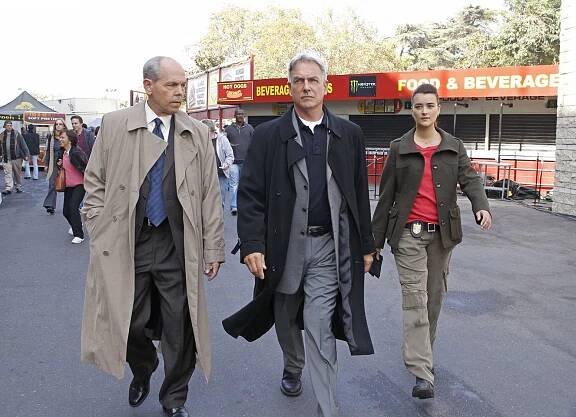 Námořní vyšetřovací služba - Ďábelský trojúhelník - Z filmu - Joe Spano, Mark Harmon, Cote de Pablo