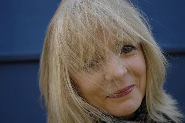 Alison Steadman photographed by Charlie Hopkinson Š 2006.