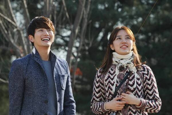 Shi-hoo Park, Eun-hye Yoon - Saranghooae - Z filmu