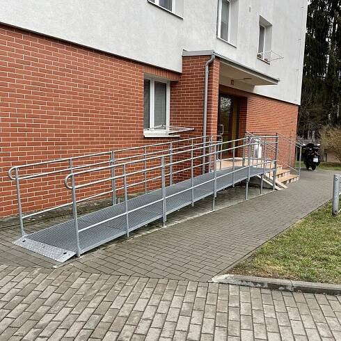 Zlín - Statická nájezdová rampa - ALTECH