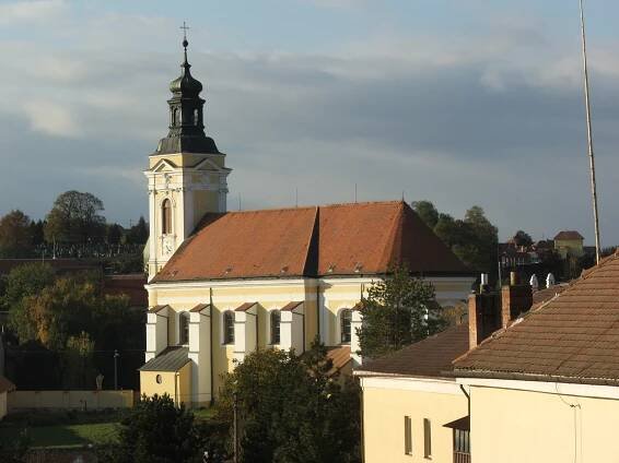 Římskokatolická farnost Čejkovice