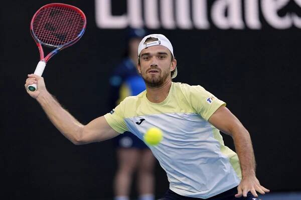 Nová láska? Tenista Tomáš Macháč má po rozchodu se Siniakovou blízko k vítězce SuperStar. Fandí mu i na Australian Open