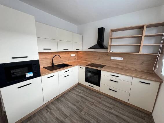 Pronájem bytu 2+kk 41 m², Nová Pražská, Benešov, Středočeský kraj